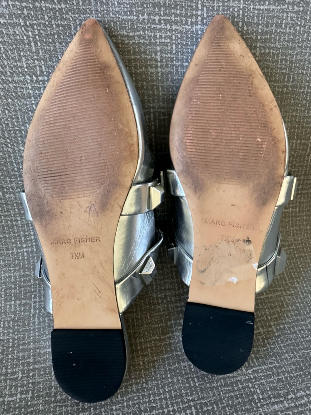 Marc Fisher Silver Studded Pointed Mary Jane Mules 7.5 - Picture 7 of 8